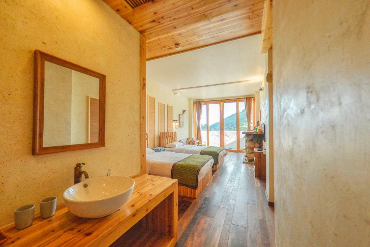 The Lake View Deyishe Resort In Thousand Island Lake Qianwu Ngoại thất bức ảnh